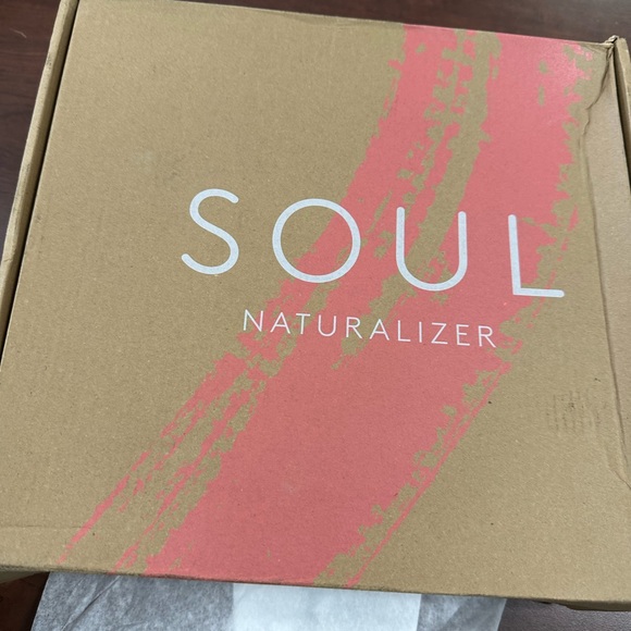 Soul Naturalizer Ocean White Sandal size 9 W - Picture 5 of 5